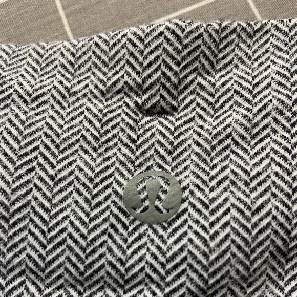 Lululemon Leggings - Picture 5 of 6